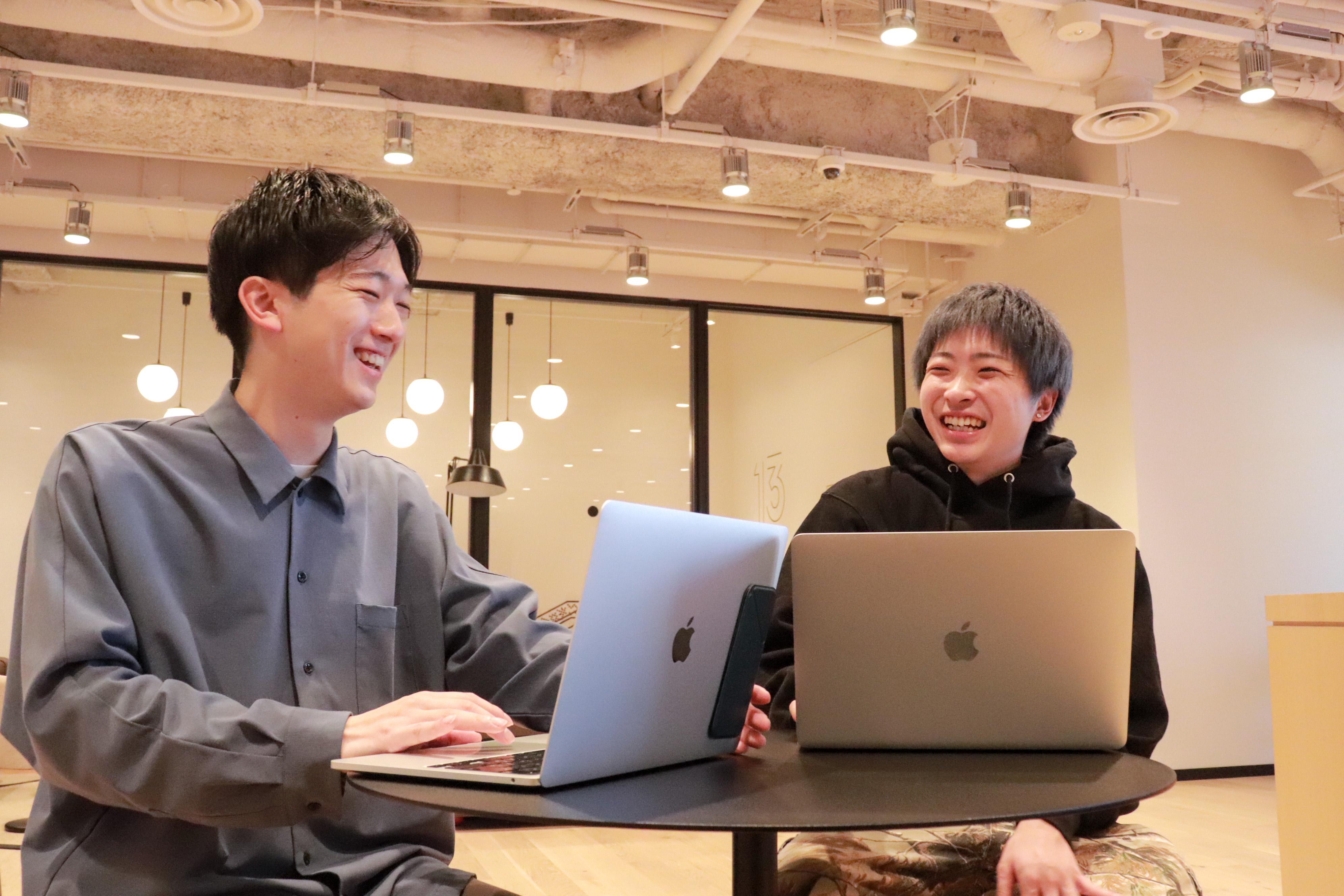 社員全員が部門横断的にコミュニケーションが図れるようにさまざまな工夫をしています。