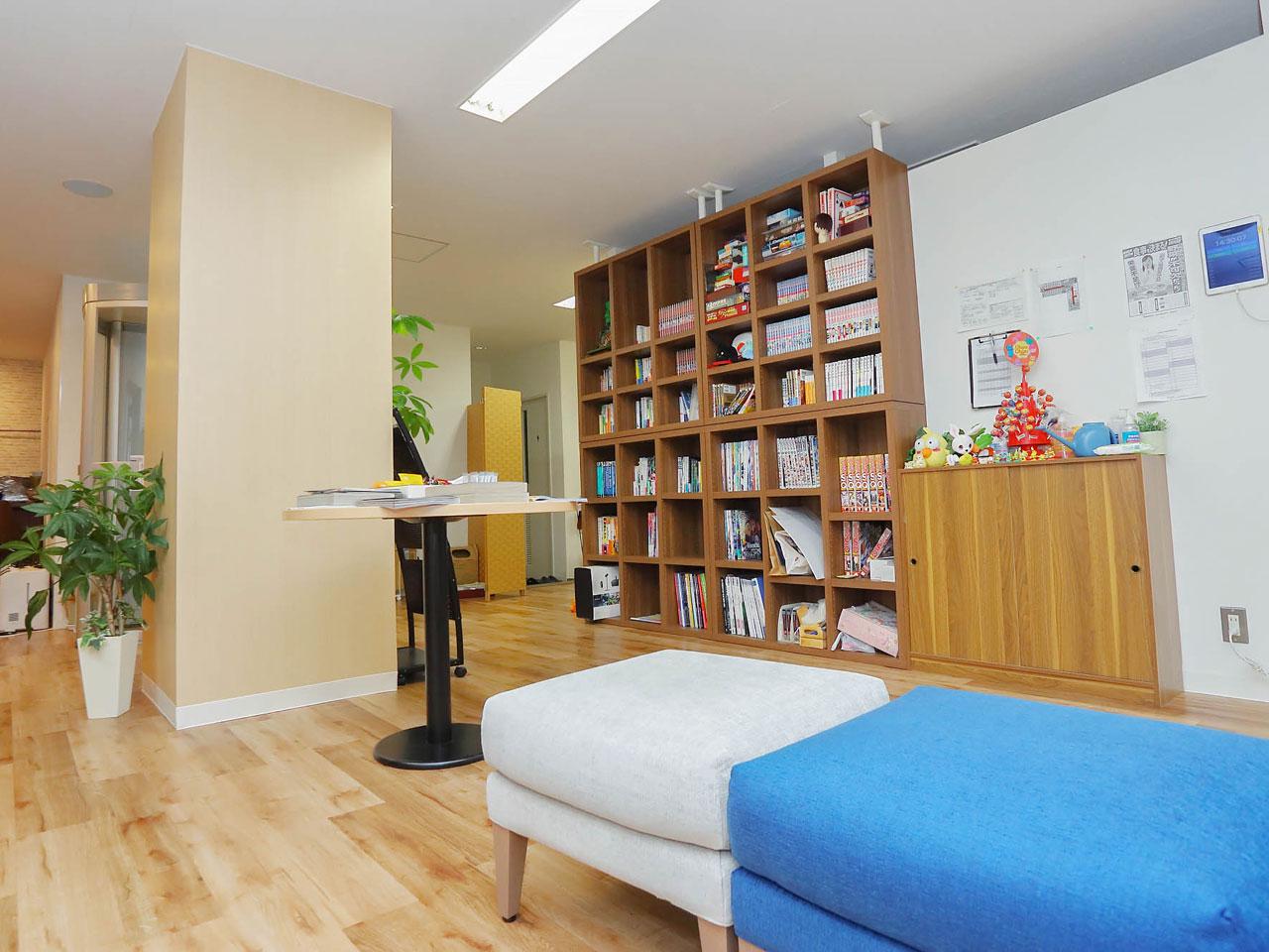 同社では新しいことへの興味、謙虚に物事に取り組める人材が求められている。