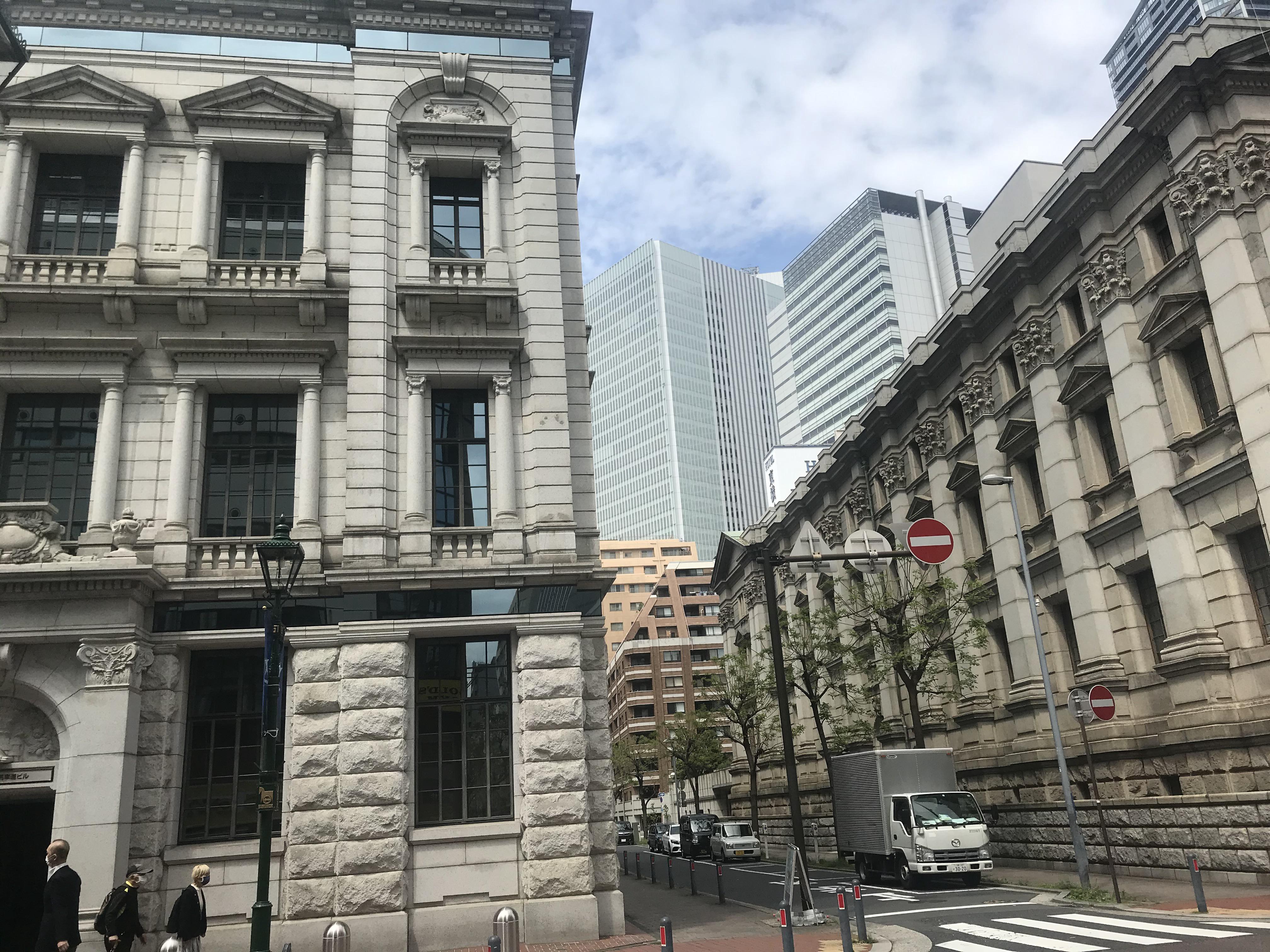 横浜　関内。ここは歴史漂うレトロと近代が融合した独特の雰囲気。