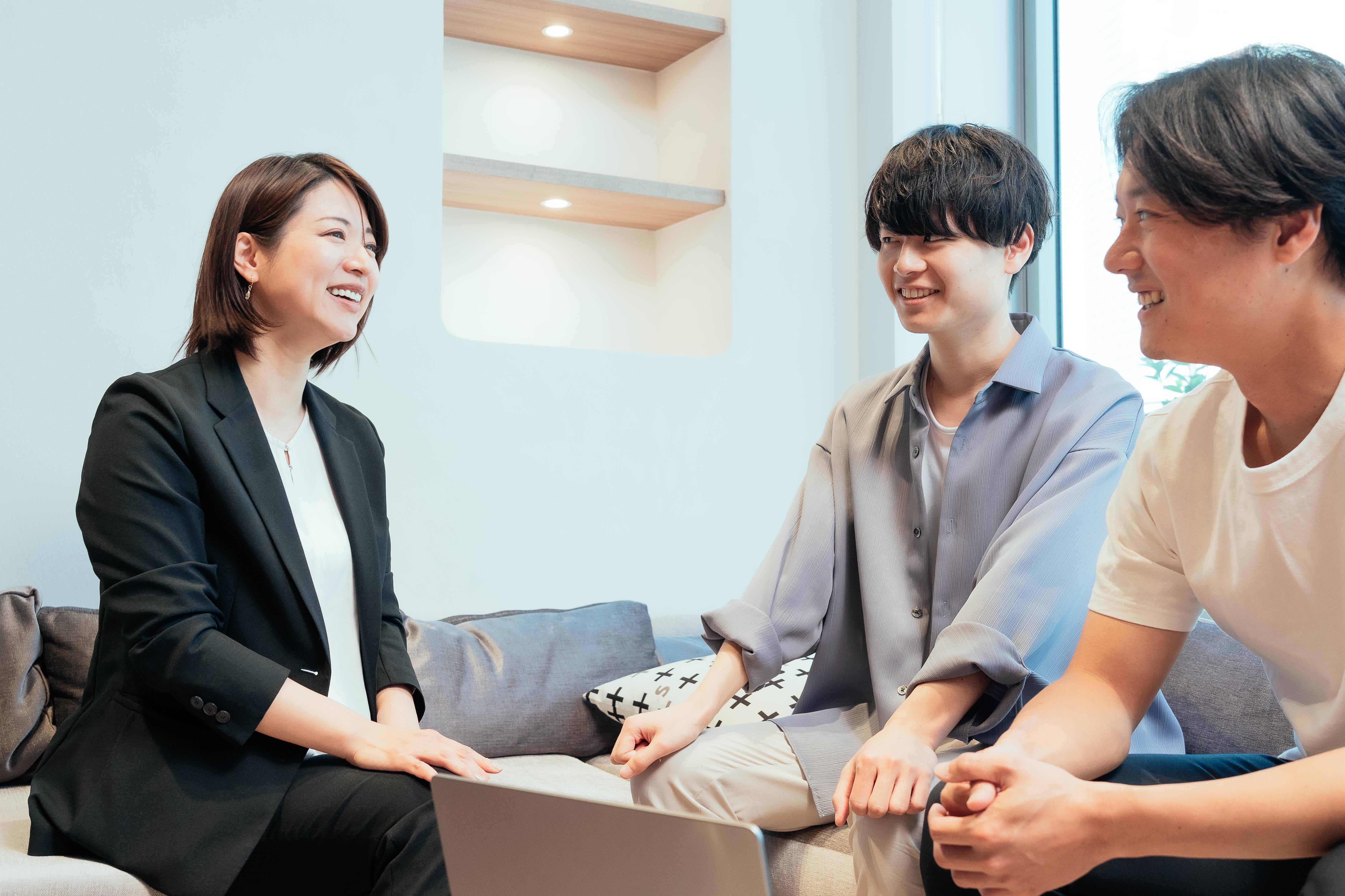 「誰でも、何処でも、簡単に、自由に、M＆Aが出来る社会を実現する」というビジョンのもとサービス開発を進めている。