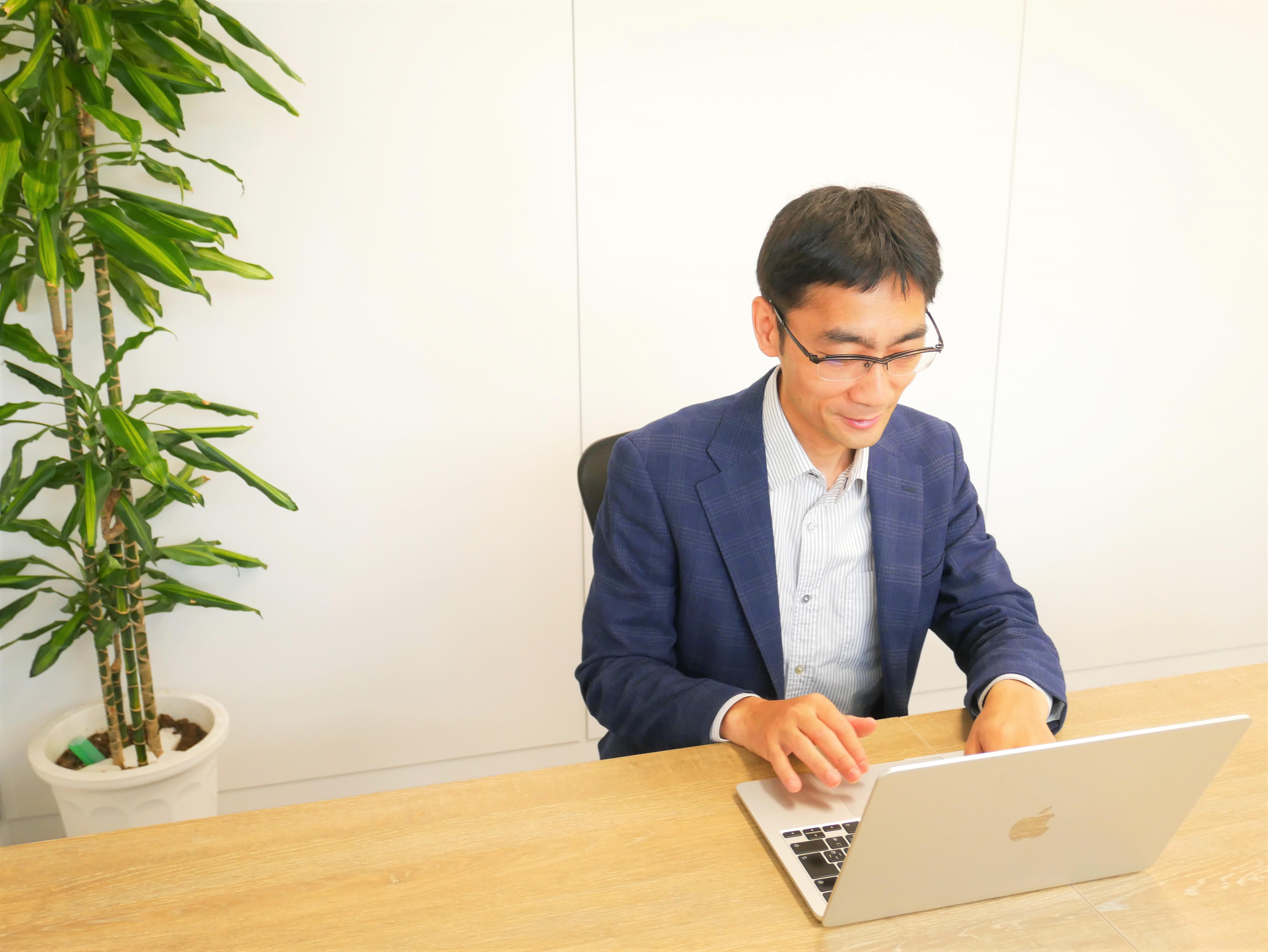 SI事業では、取引先の大手SI企業を中心に、開発・PM等の管理業務・コンサルティング等、様々なITプロジェクトに参画。