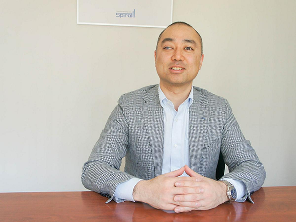 インタビュー画像