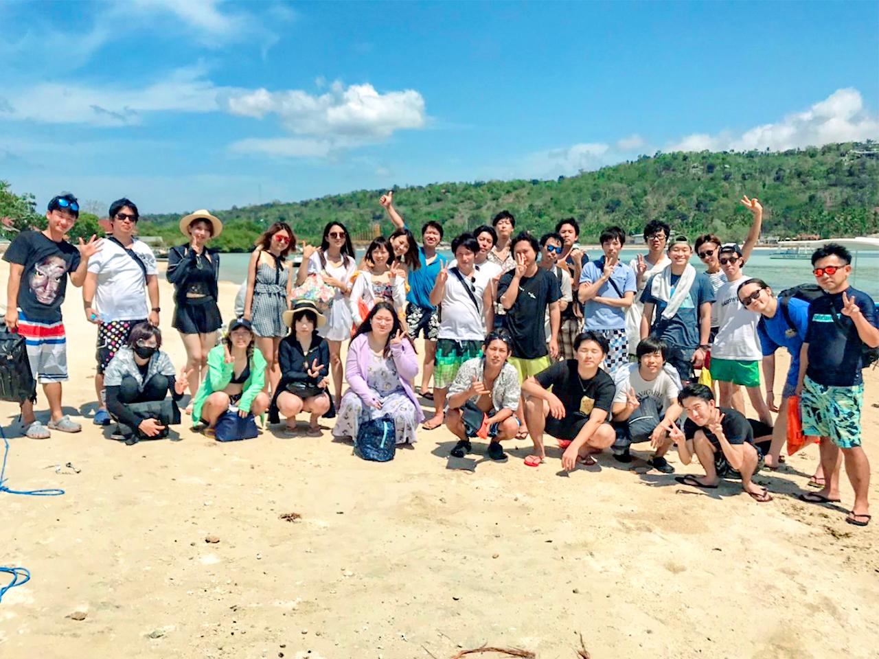 上司・部下、先輩・後輩、男性・女性、Amaneの仲の良さはオフィスに入ればすぐに感じられる。良い意味で会社っぽさがない『和気あいあいとした雰囲気』の理想形。