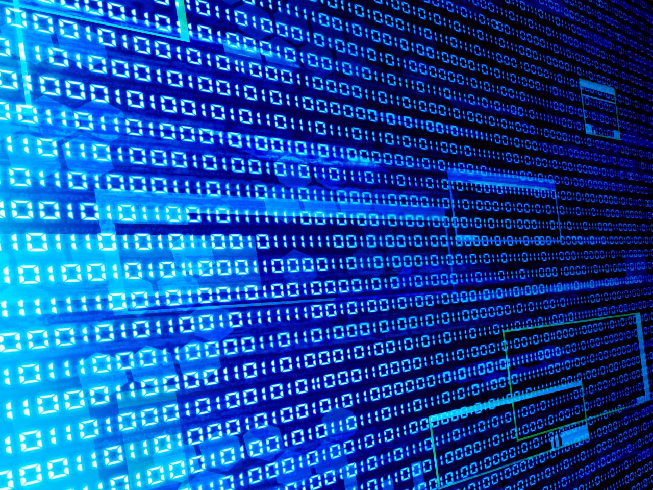 【ネットワークの構築】
公共機関を中心に小規模から大規模まで幅広くネットワークの設計・構築を支援。

■公共交通機関向け社内ネットワーク環境の構築
サーバー80台、PC4,500台、ユーザー数10,000人といった大規模なネットワーク環境を構築。

■公共交通機関向け電断監視システムの構築
電源断が発生した際、安全にUPSに切り替えるためのネットワークを設計し構築。