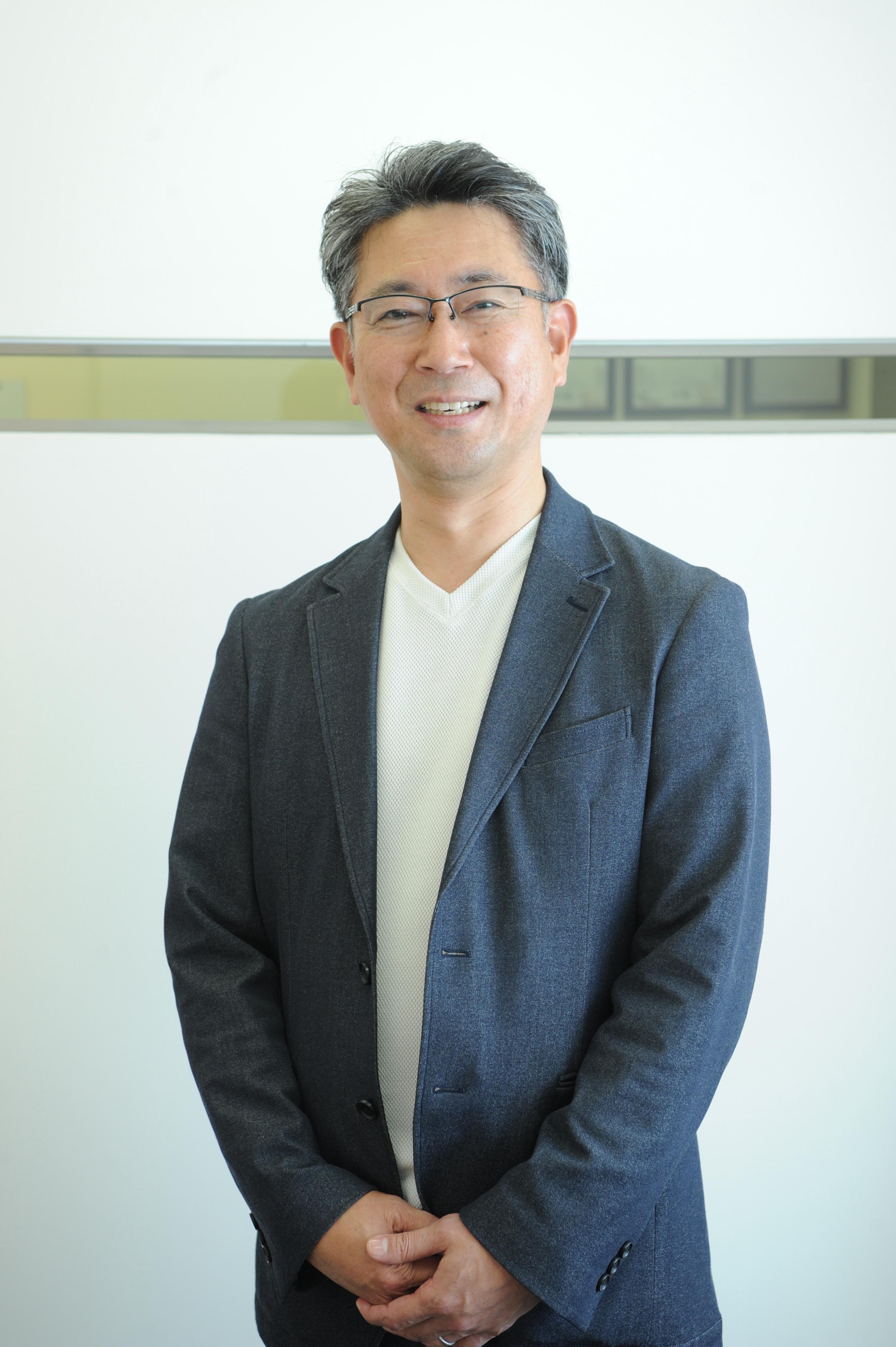 代表取締役 ⽶⽥ 瑛紀

企業の事業成長のため必要不可欠なものは、「人材」です。人生100年時代と言われる変革の現在において、その「人材」の生き方、活かし方も多様化しており、従来とは異なる視点で向き合うことが大切だと考えます。