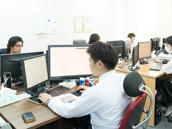 募集している求人：アプリディレクター（企画/制作/改善）