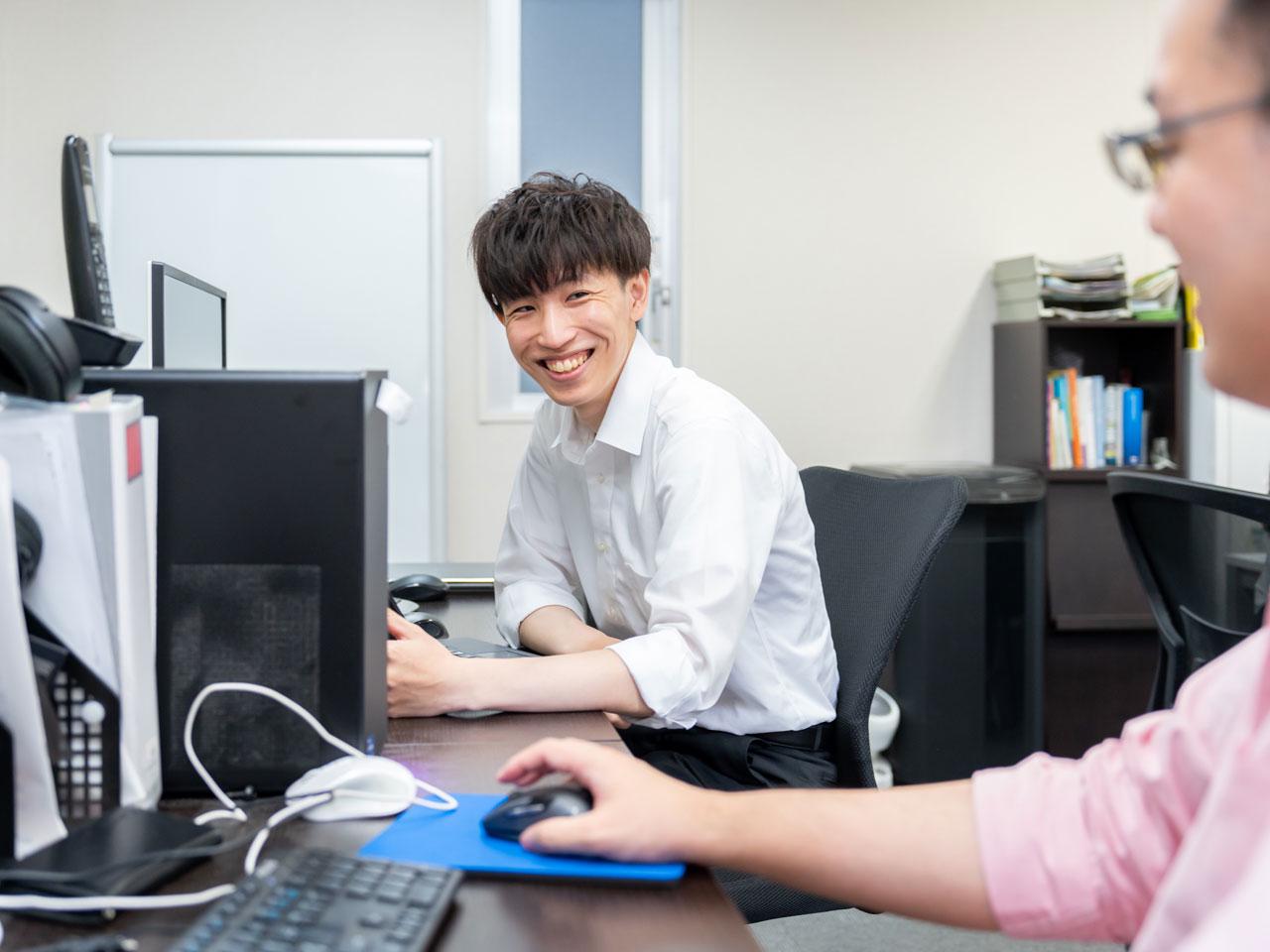 一緒に働く仲間と面白いことにチャレンジできる人材を求めている。