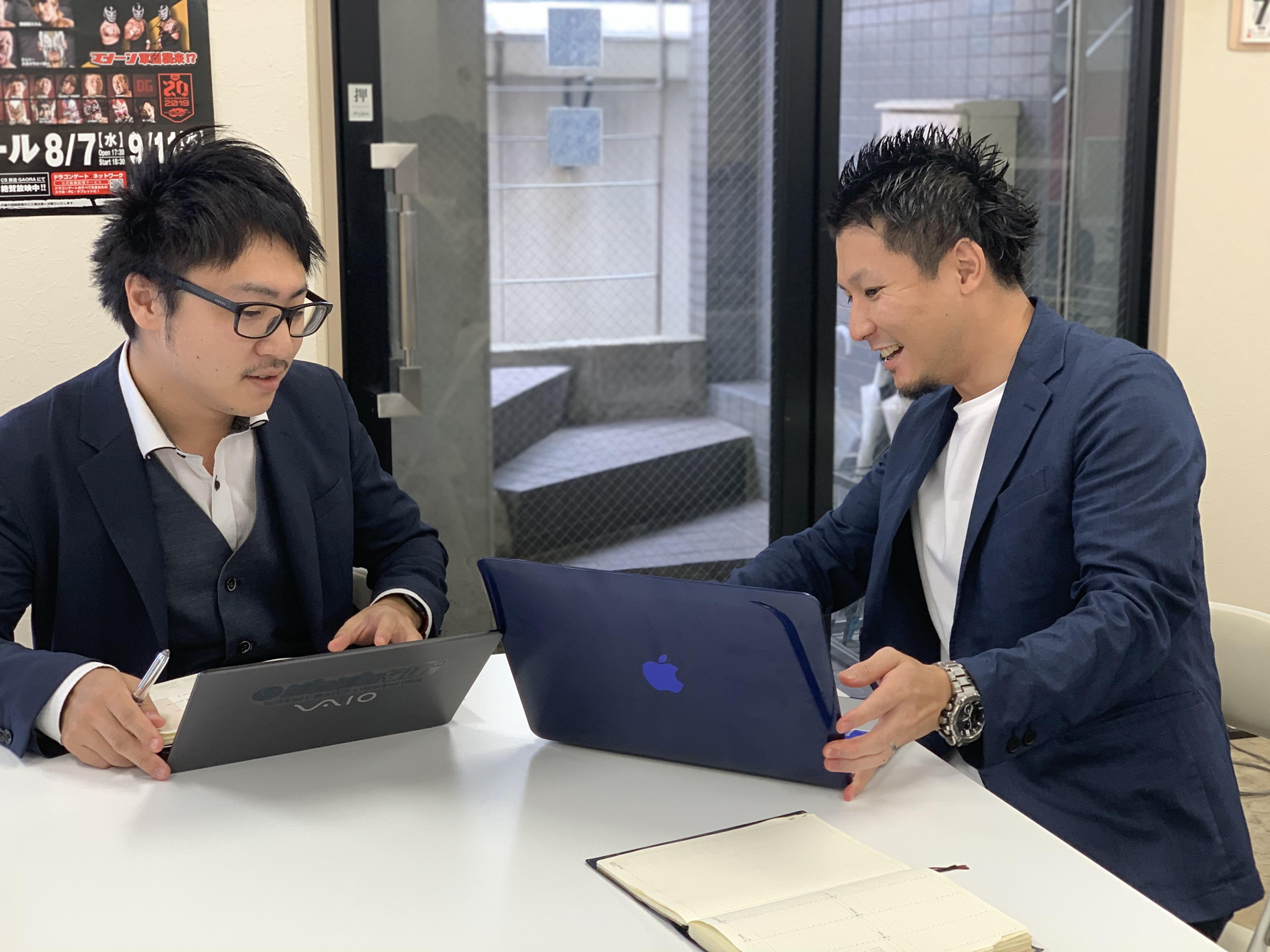 2011年の設立時はグループ内のデザイン専門企業という立ち位置だった同社だが、約10年間を経た現在では複数の独自メディア運営も手掛ける等、事業を進化させるためのチャレンジを繰り返しながら成長を続けている。