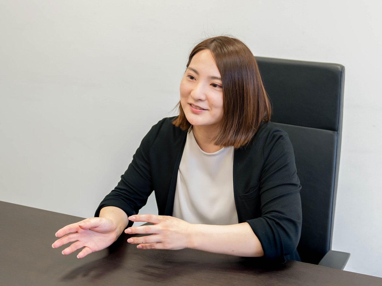 プロパー社員とグループ会社からの出向社員が丁度同じくらいの比率となっており、多様なバックグラウンドの社員が集まっている。