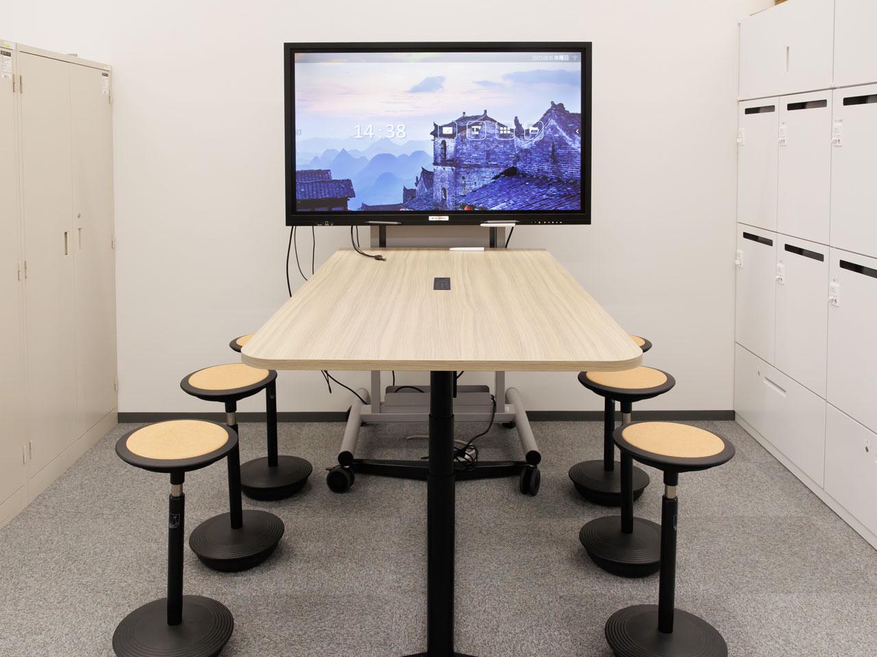 同社は元々自社製品の開発が事業の軸であるため、残業もほとんどない。ライフワークバランスが取りやすい環境。