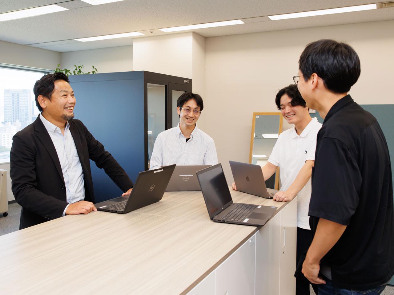 1992年3月の設立以来、自社開発にこだわり、最先端技術を用いて国内の事情に適した使いやすいソフトウェア製品を作ることで、顧客から高い評価を得ている。