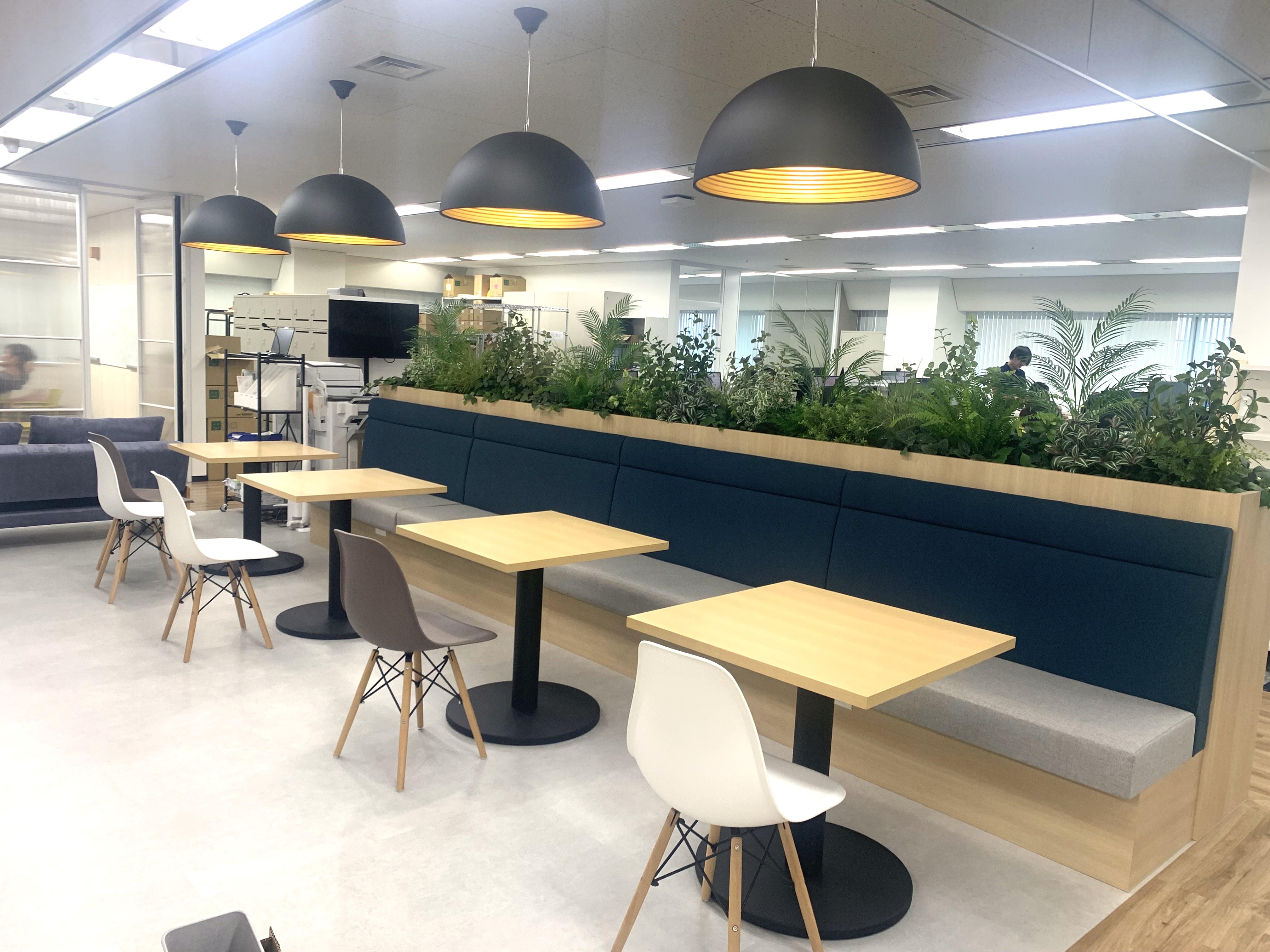 カフェスペースで休憩