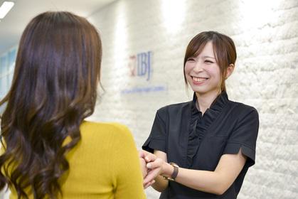 晩婚化・未婚化・少子高齢化に歯止めをかけるべく、結婚カップルを生み出し続けます。