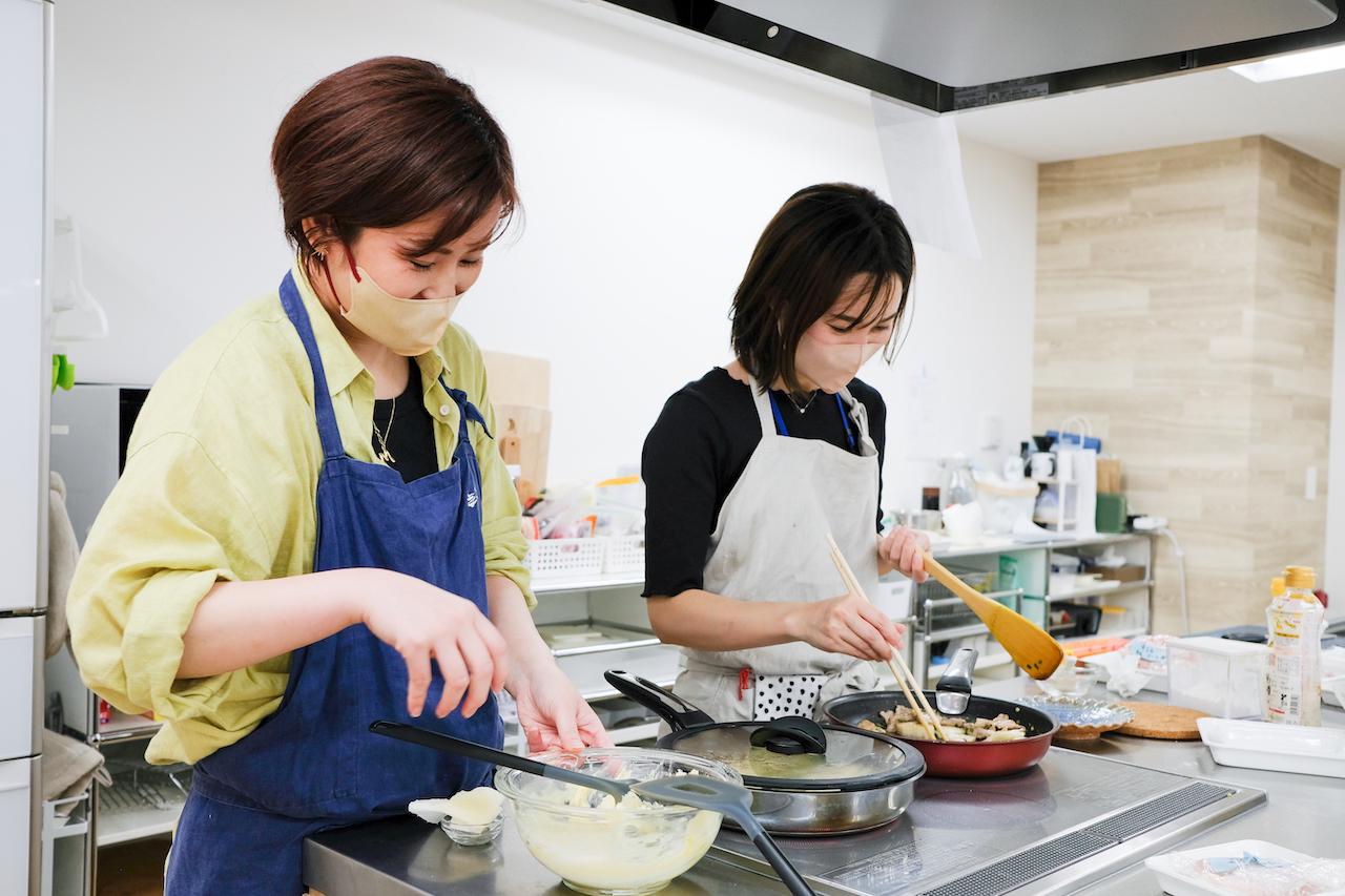 「おいしい」とは何かを追求しながらレシピ開発を行なっている。