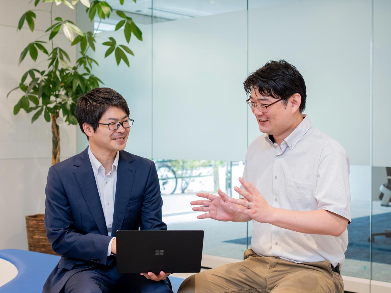 社内には知的好奇心旺盛な人達が集まっている。風通しが良く仕事にスピード感があるという同社。オープンマインドで働きたい人には最適な環境だと担当者は話す。