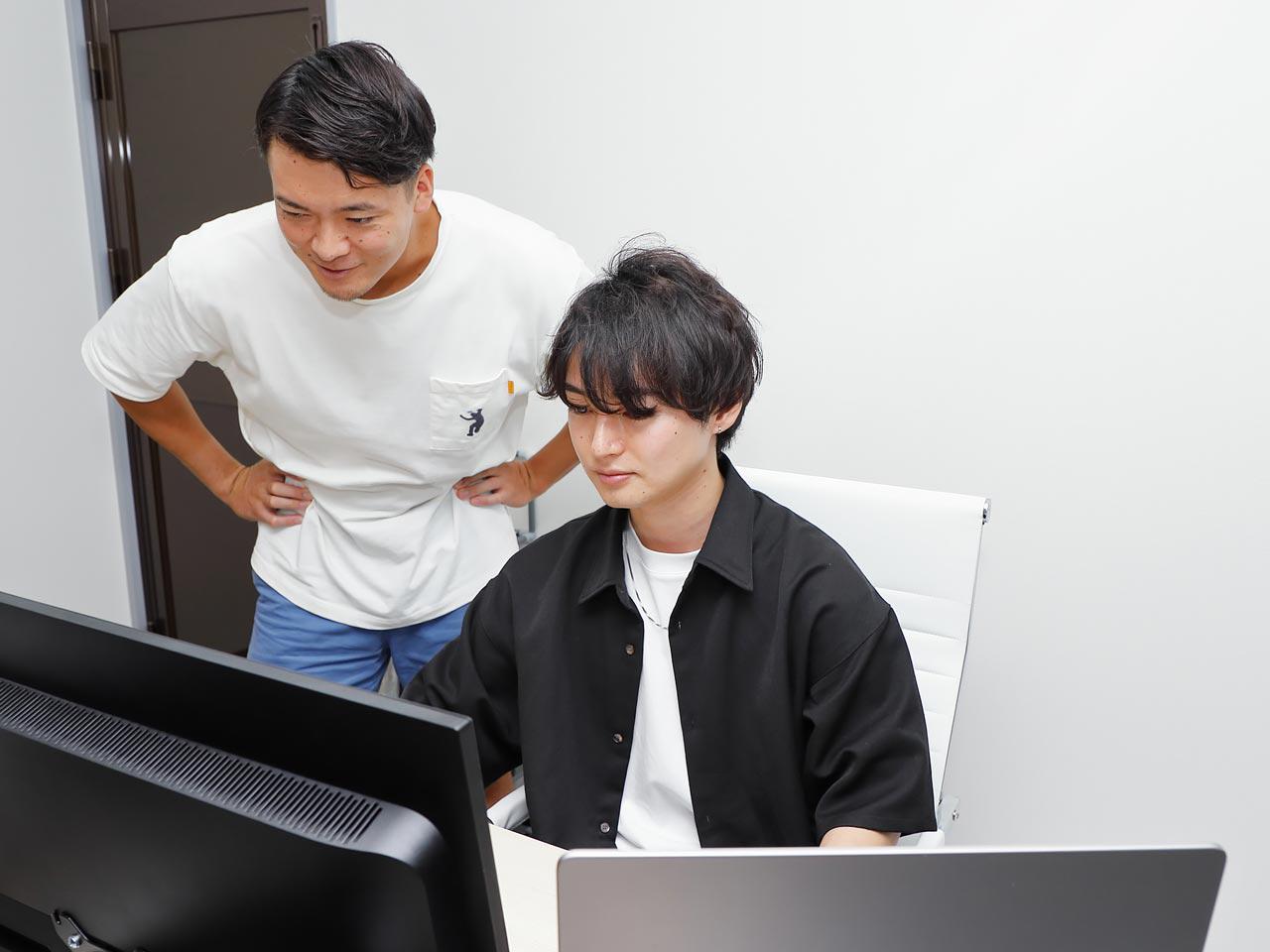 2023年中の本格サービススタートを目指し、複数のアパレルメーカーのECサイトで実証実験を行っている。