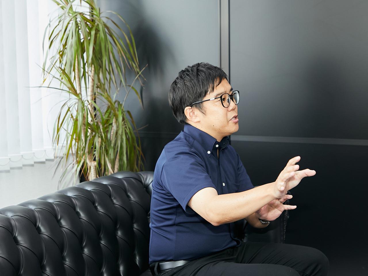 売上収益は、4年間で4倍にまで成長。顧客層も幅広く、エンドユーザーや一次請けの取引も増加中。