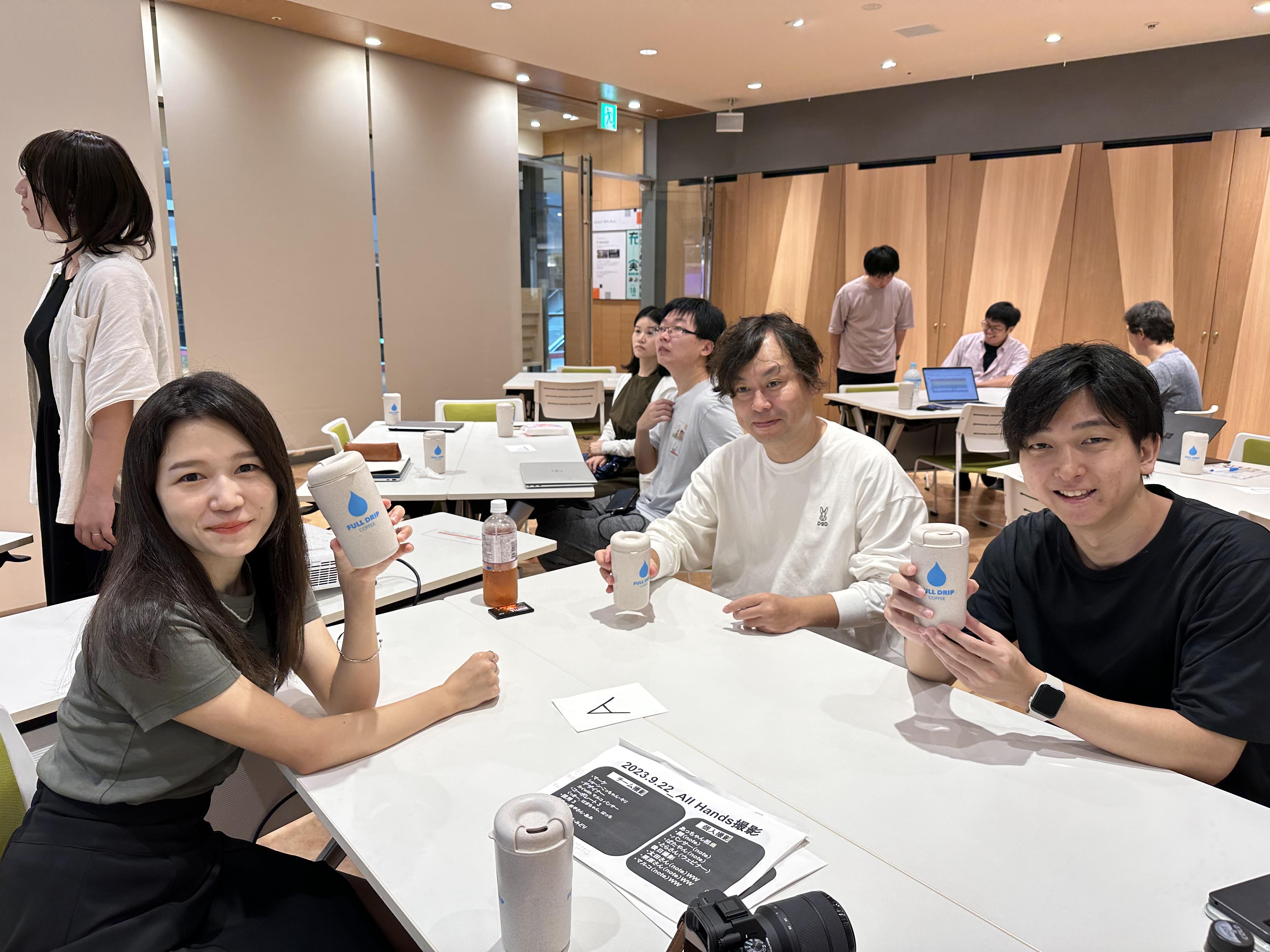 普段はリモートワーク、年2回全社会議を実施