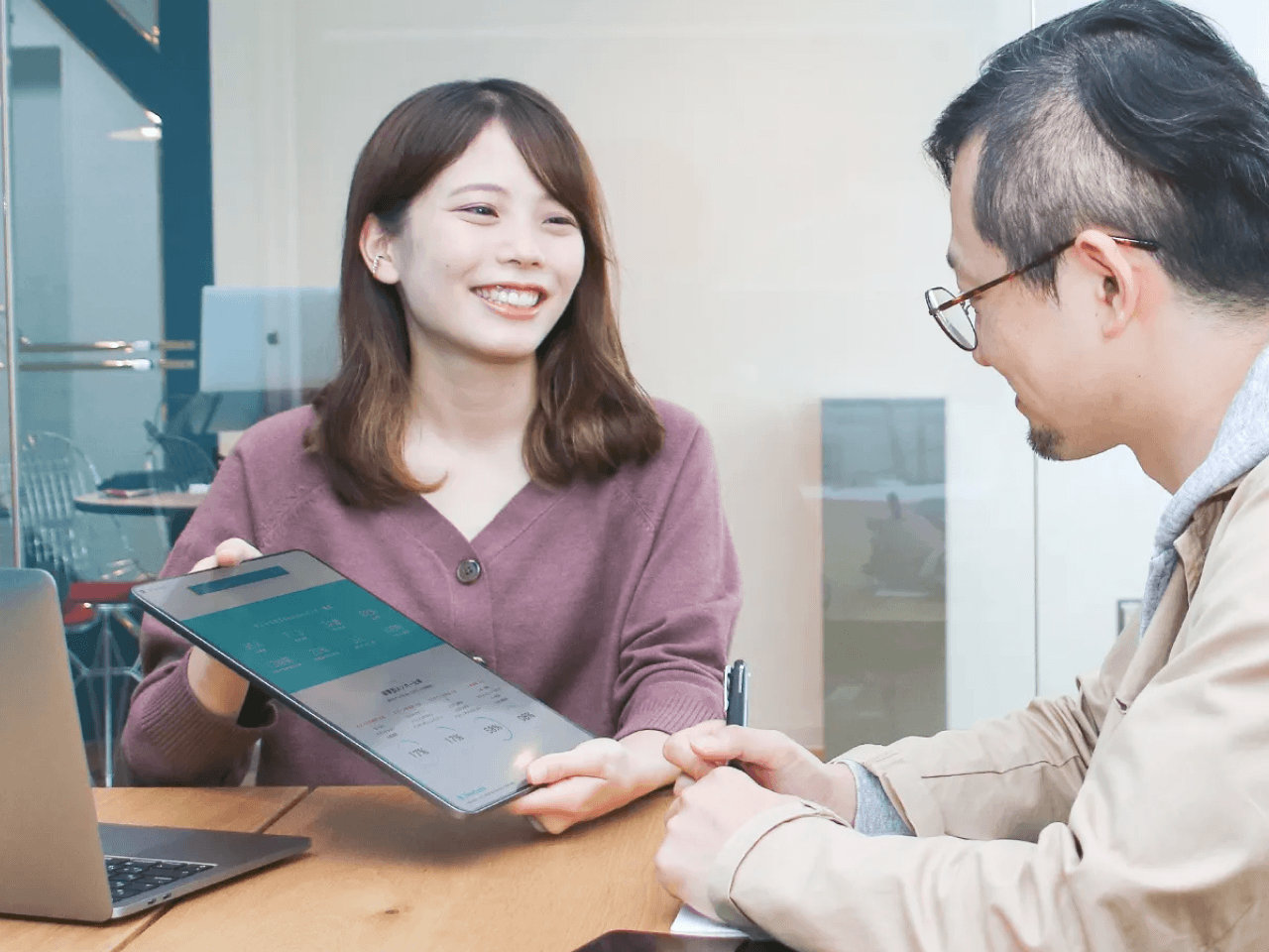 株式会社Newbees 求人画像1