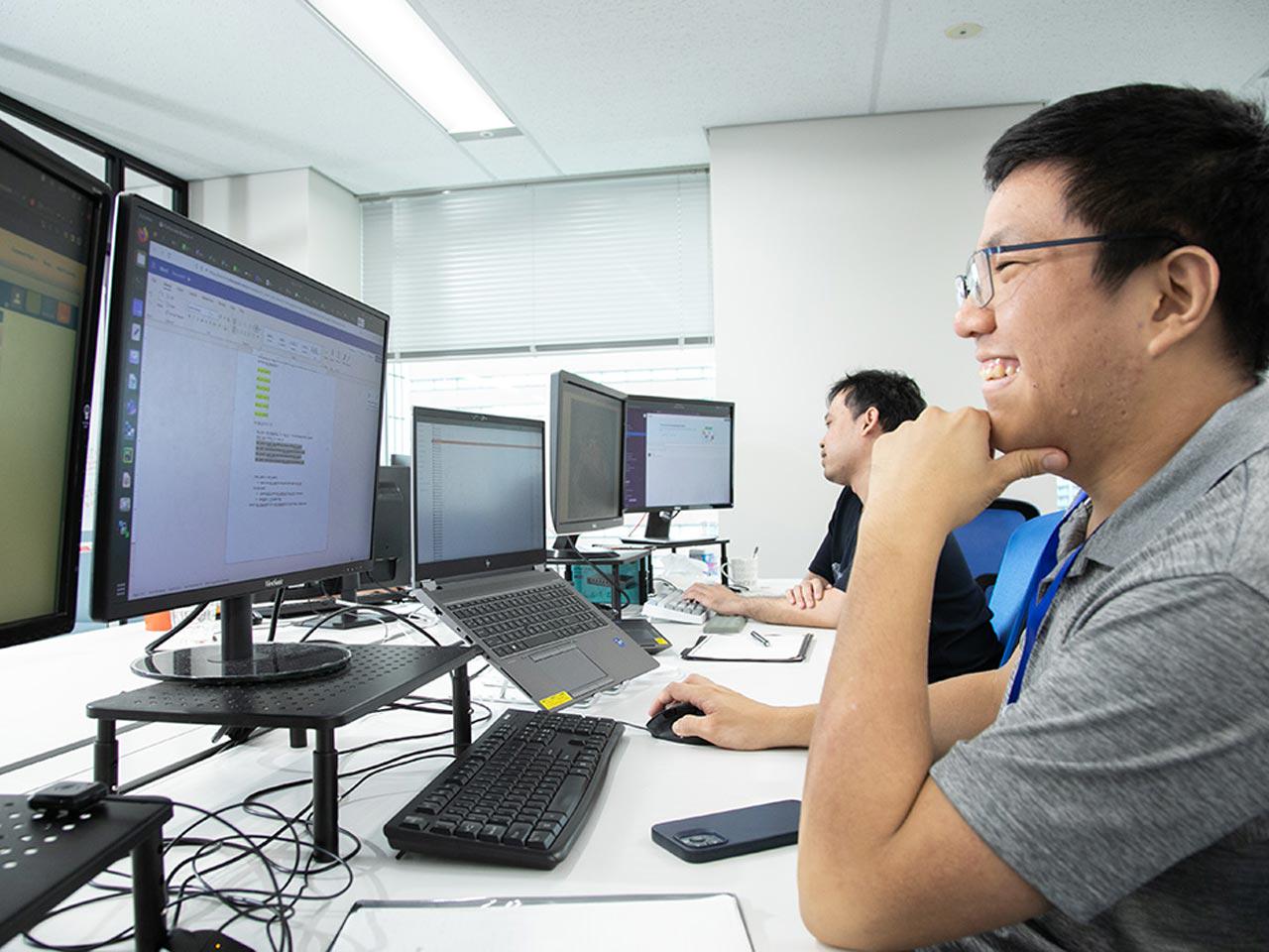 認識精度や動作速度が業界トップレベル水準の「AI-OCRエンジン」を提供している。