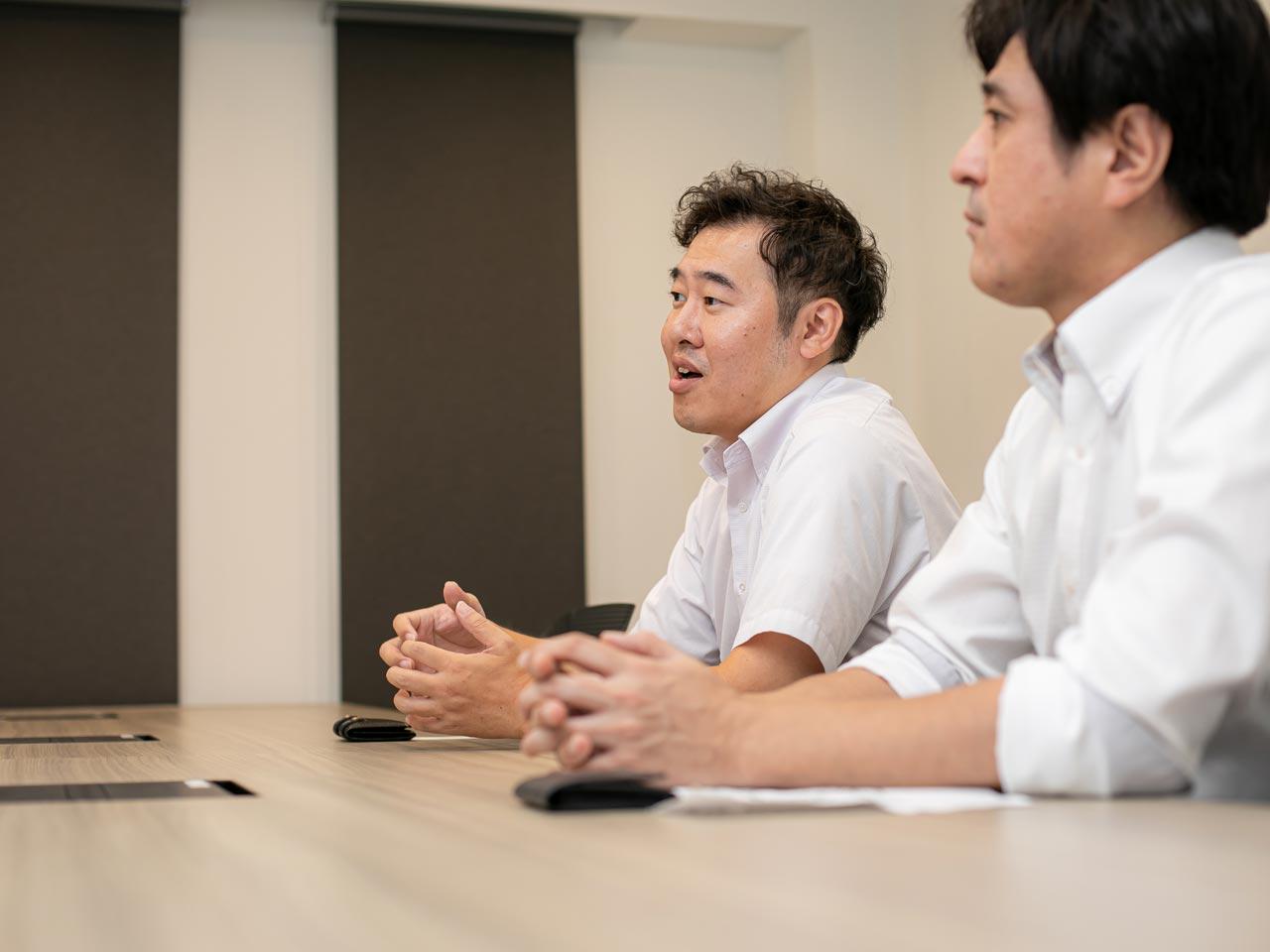 顧客はいずれも東証プライム上場大手もしくはそのグループ企業である。長期的な関わりで先方担当者よりも顧客に詳しく、顧客ファーストで対応するといった姿勢が評価されている。