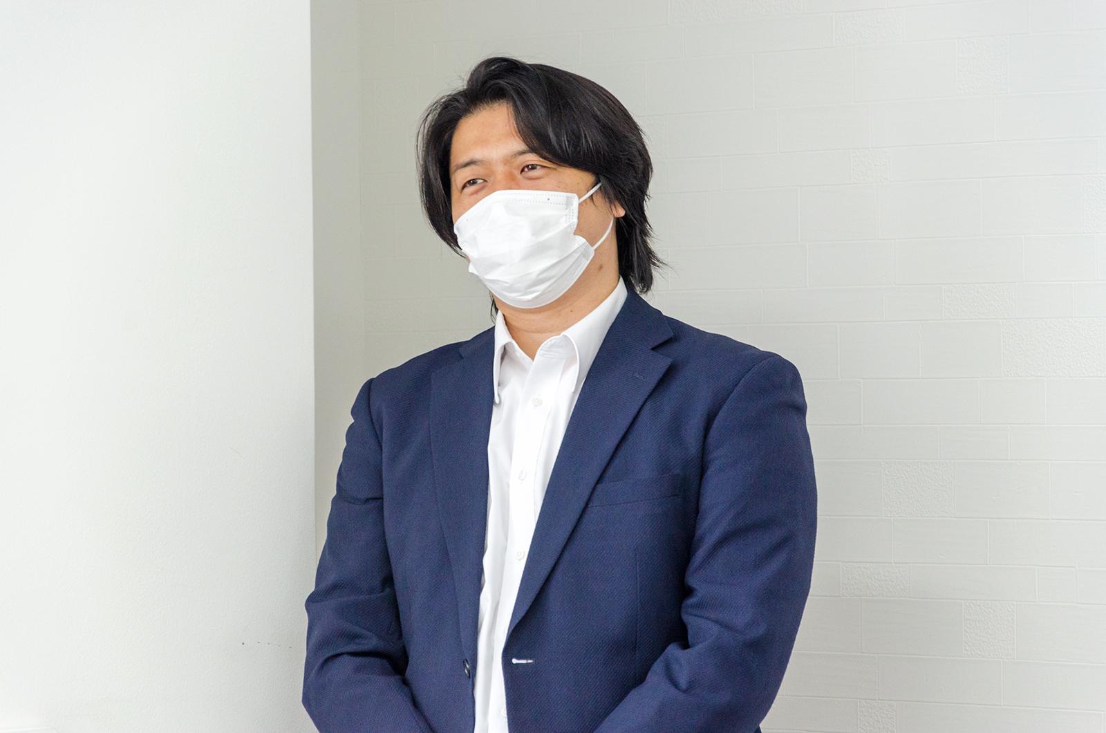 執行役員　西峰 光志