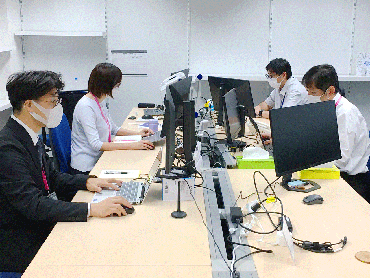 グループの理念である「愛し愛される」を実践することで、地域住民から選ばれる医療を提供するために、グループ全体を統括している。