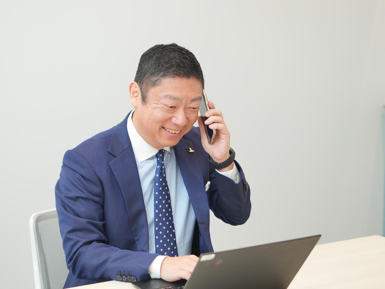 ITやデジタルの教育を受けてきた人材が不足しているという同社では、個々のスキルや適正を確認した上で配置する部署や担当業務等を決定するオープンポジション採用も同時に行う予定だと担当者は話す。