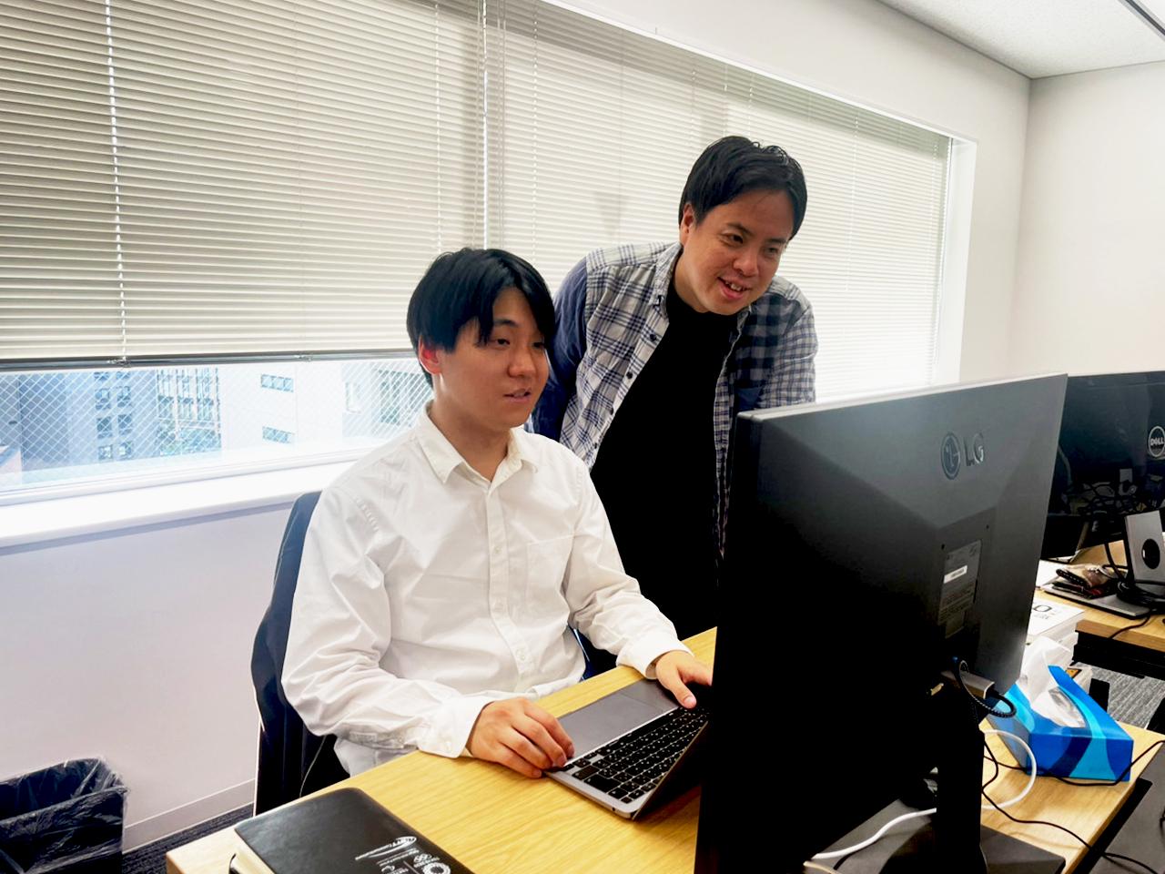 エンジニア同士、しっかり、相談しながら不安なく進めるので安心です。