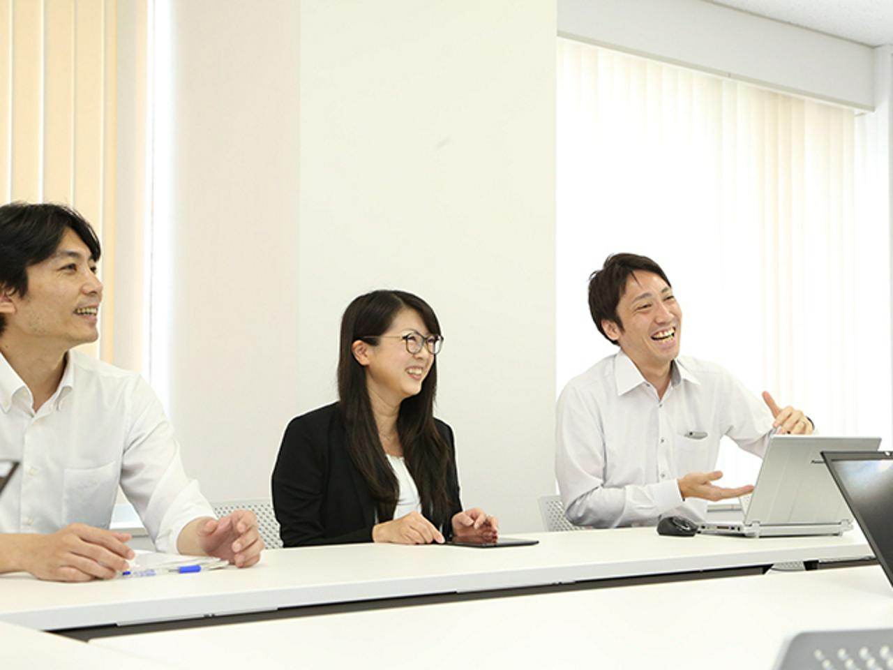 株式会社リサーチアンドソリューション 求人画像1