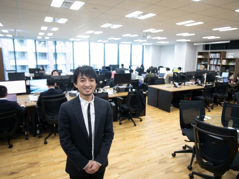 弊社代表の高田は学生時代に中小企業診断士合格。数々の事業立上げ、企業価値創出の幅広い実績があります。