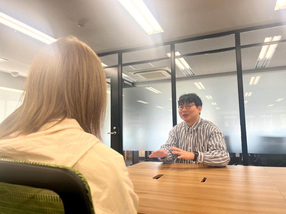 50代・60代のシニア層の人材紹介をメインに事業を展開中。