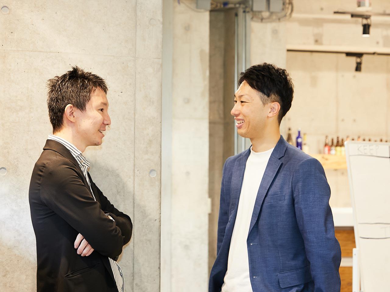 同社は正社員の安定性とフリーランスの柔軟性を兼ね備え、それぞれのメリットを享受できる環境だ。