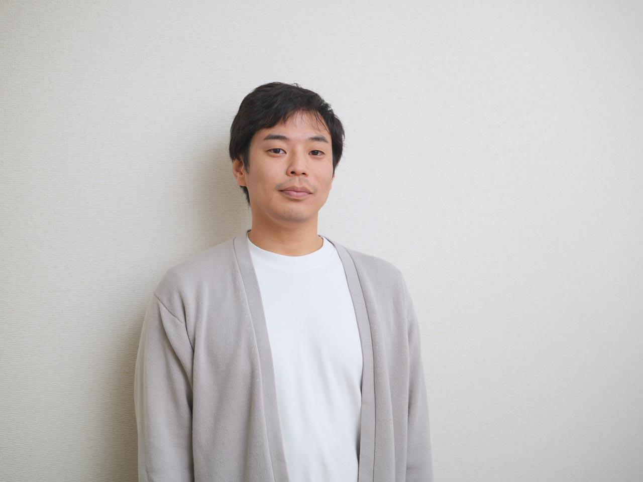 2018年9月設立、平均年齢約30歳、従業員数30名（2024年0月現在）の若く、小規模な会社だが、東京の大手ゲームメーカーと直接取引し、開発協力だけではなく、プログラマ育成や技術研究等、様々な角度から支援している。