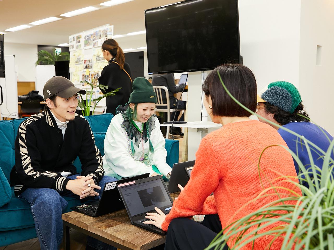 その基軸に「EC事業の大幅拡大に向けた企業構造改革」というDX戦略があり、これを担うITエンジニアやWebデザイナー、EC運営等のデジタル人材を求めている。