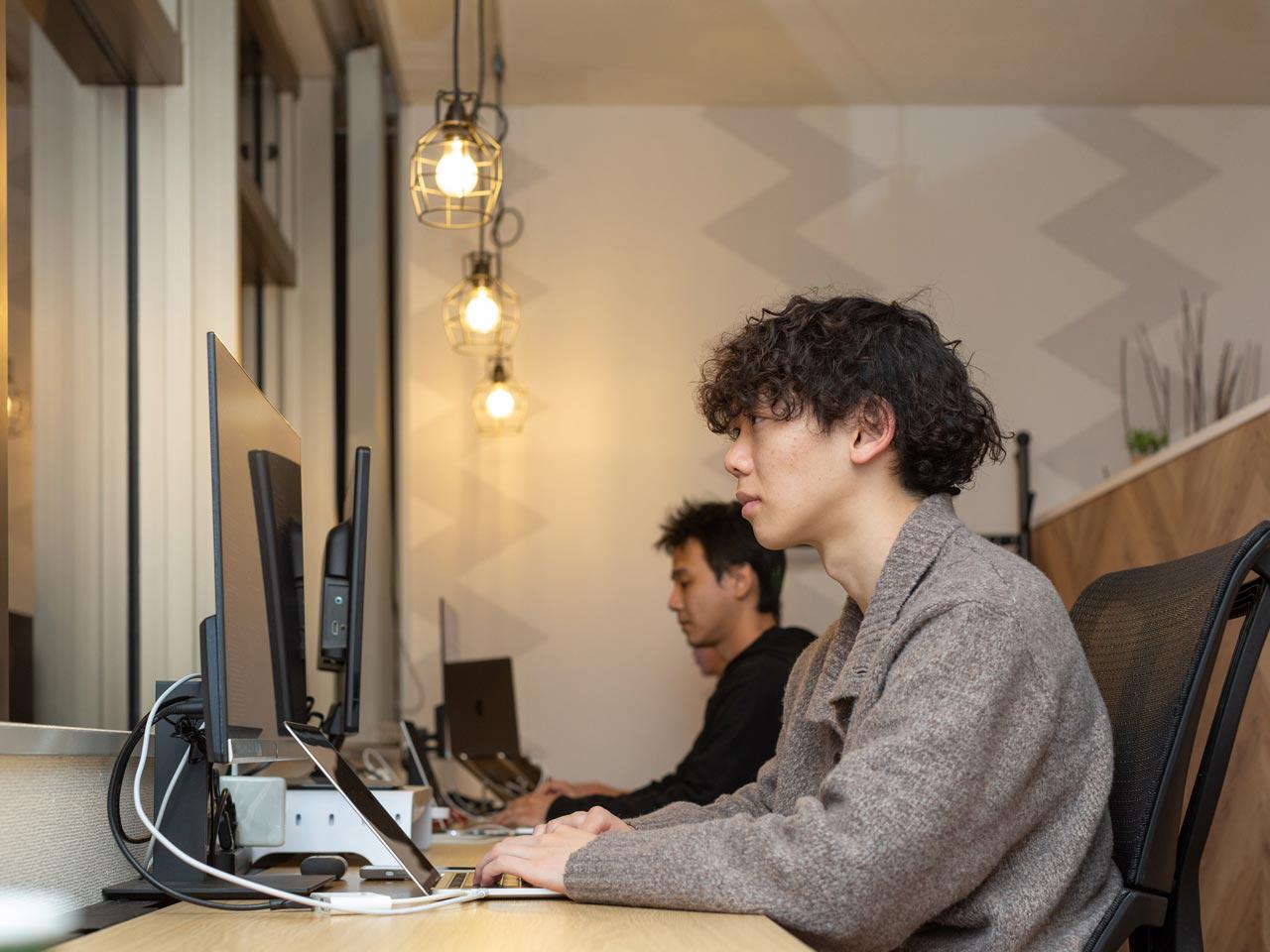 ストック型の社内情報共通ツール『onemind』を自社開発。