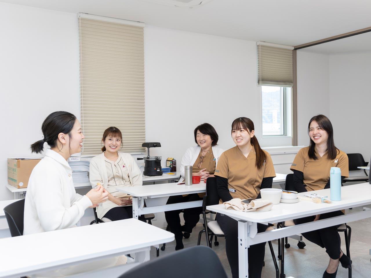 Webサイト制作・構築の実務経験をベースに、アクセス分析や集客施策、ブランディング強化など、期待される役割とともに活躍できる分野もまた、幅広い。