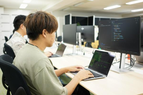 募集している求人：MapionBiz_フロントエンド/バックエンド開発エンジニア