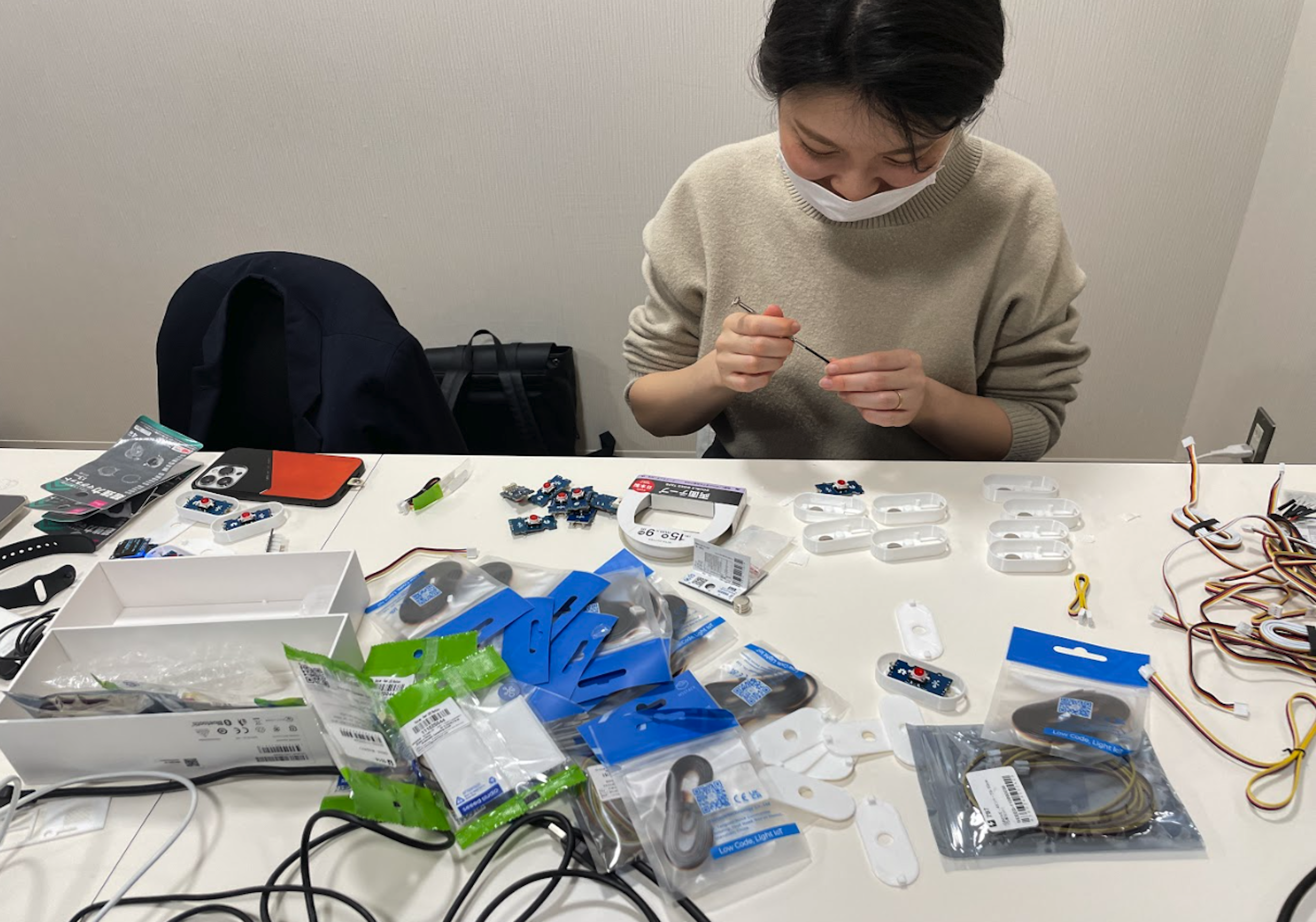 お客様からの要望をハードウェアで解決できないか試してみることもあります。