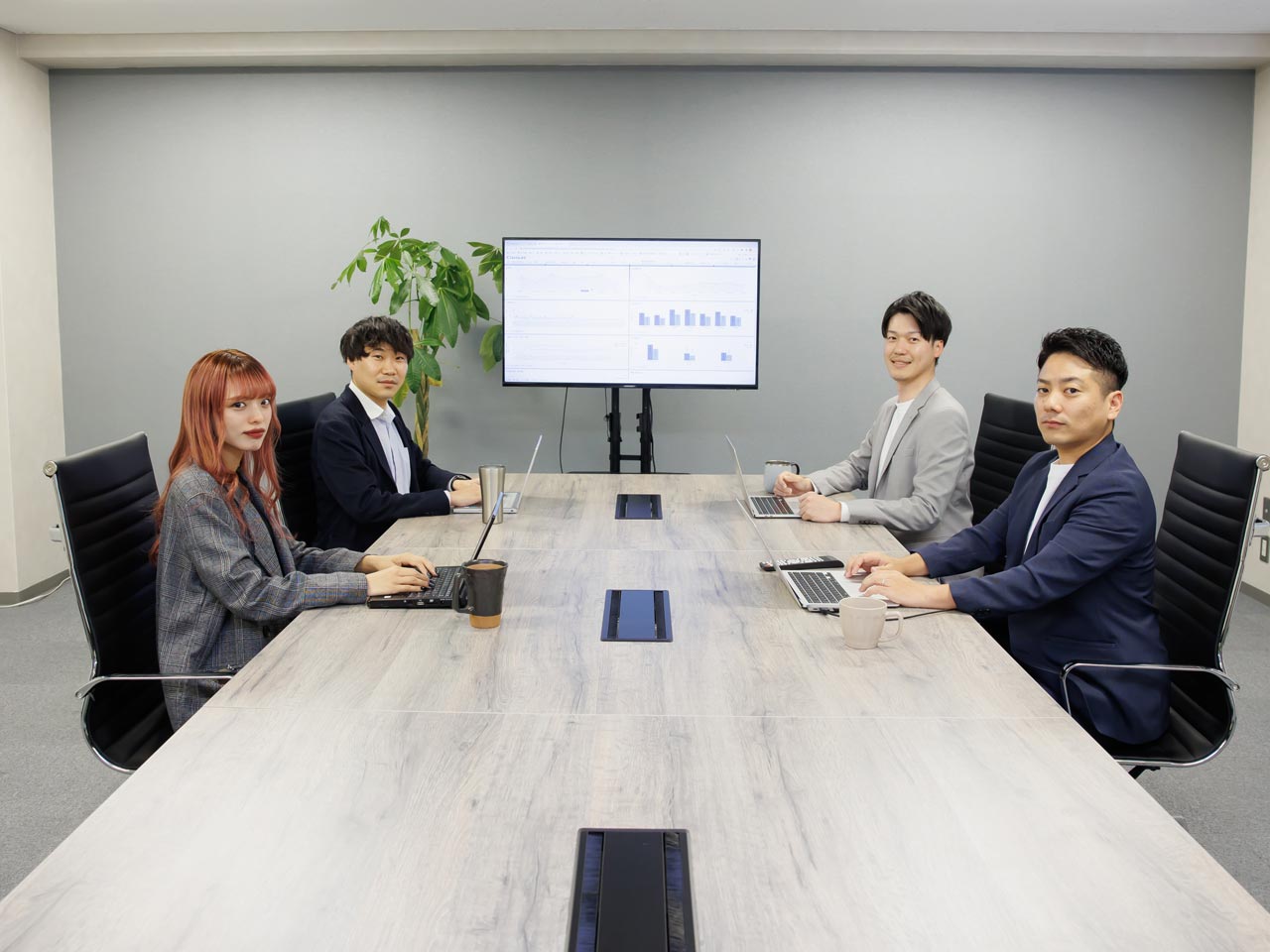 大阪市に本社を置き、全国の新生活者に向けたライフライン契約サポート事業を展開する同社。