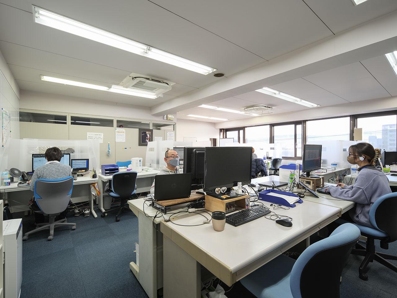 開発スタッフの増員を図り、拡大し続けるニーズに確実に応えられる体制の構築に取り組み始めている。
