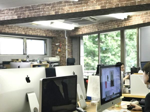 募集している求人：WEBデザイナー/コーダー【東京本社】