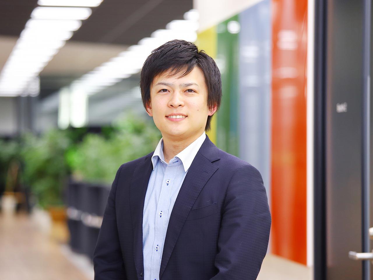 主に20代の未経験者を正社員として採用し（常用型）、自社独自の教育システムで基礎を身に付けた上で客先に派遣する「育成型派遣」が特色。