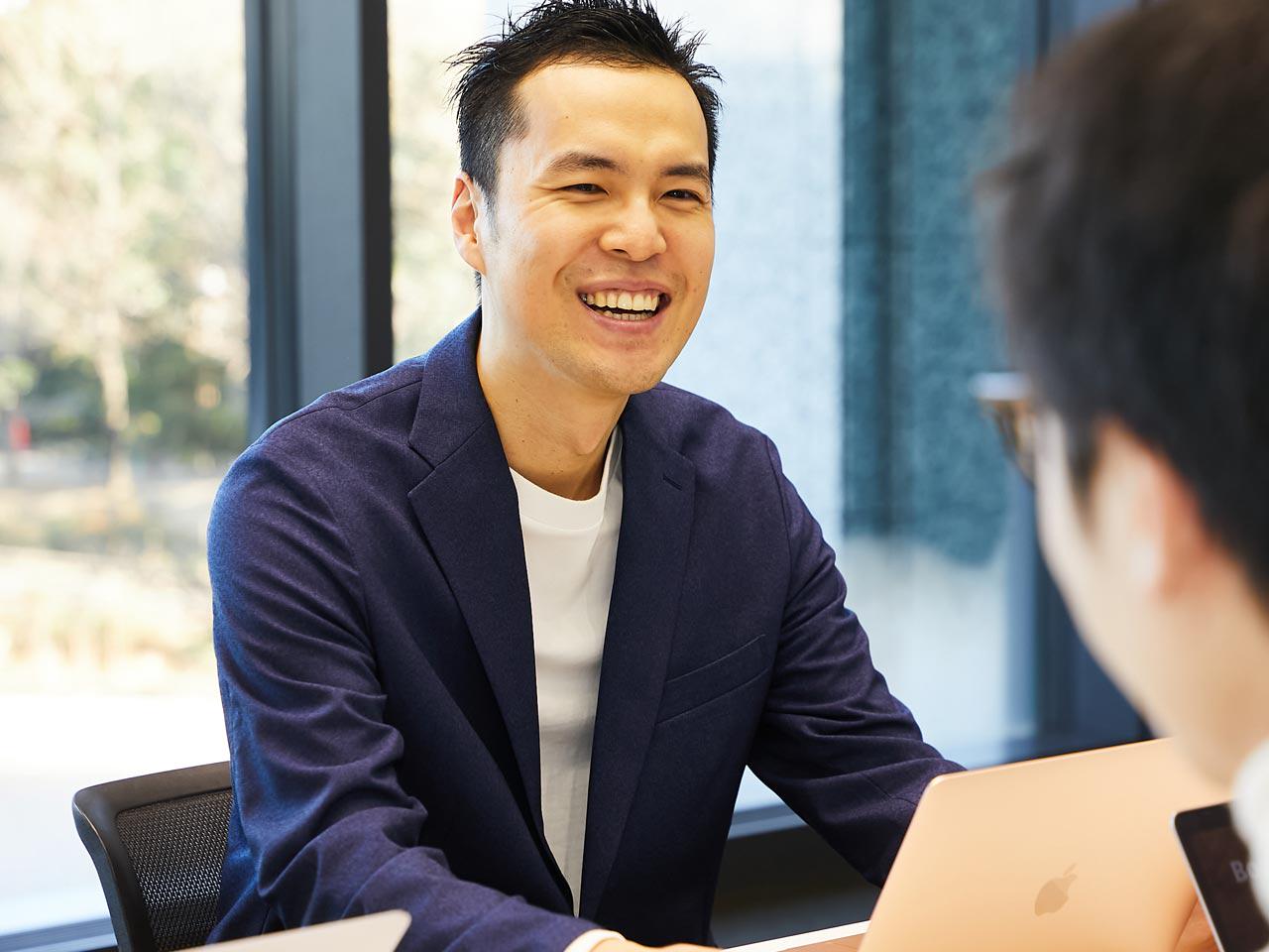 柔らかい雰囲気が溢れる社風の中で、厳格な数値目標を設定し、日々の業務に意欲的に取り組んでいることが同社の特徴。