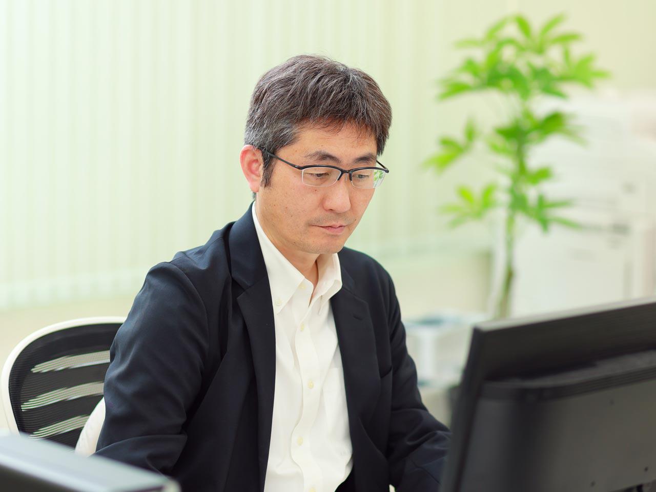 現在は、国内向けEC事業と海外向けEC事業の2本柱に注力。