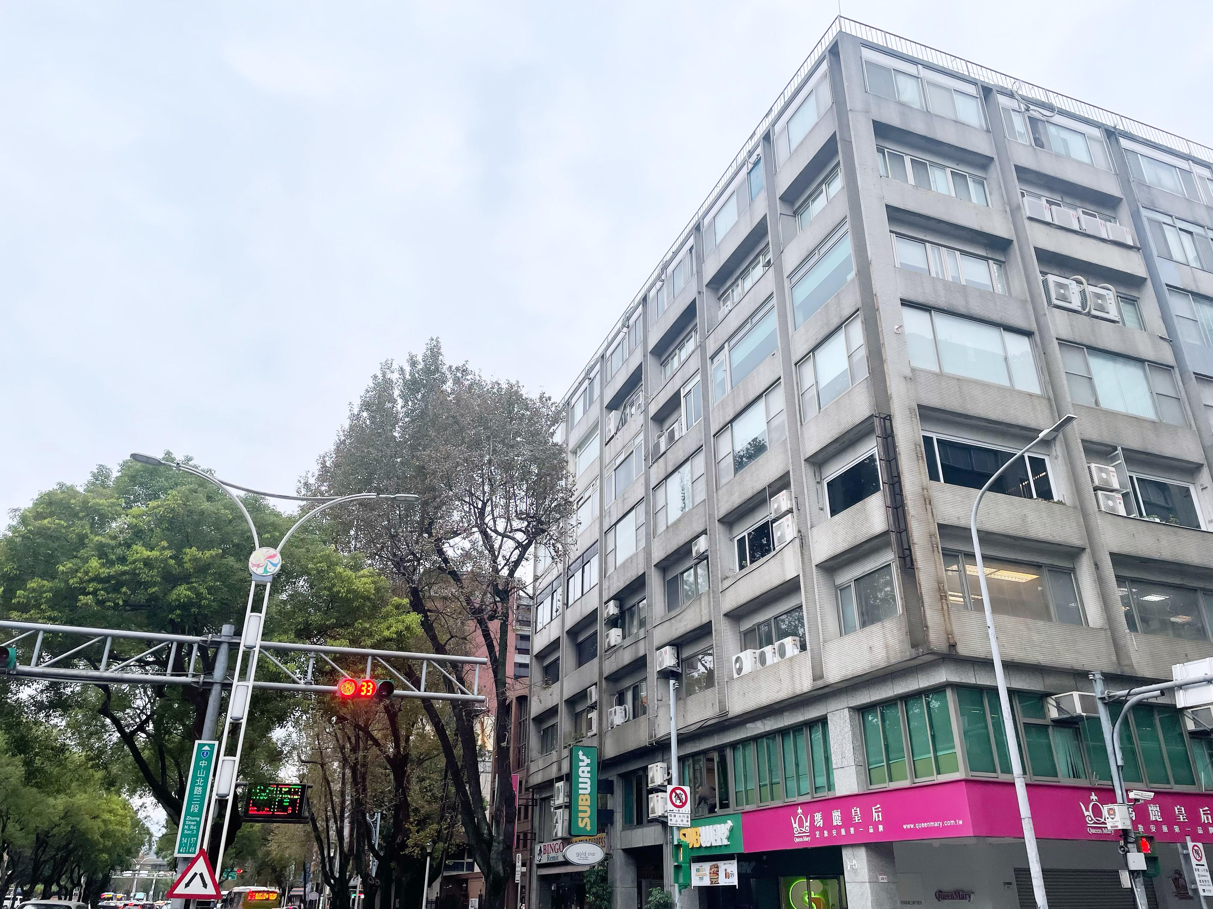 【2014年開設の台湾支社】東京メンバーとも日々コミュニケーションを取り合いながら一丸となってお客様の課題を解決しています。