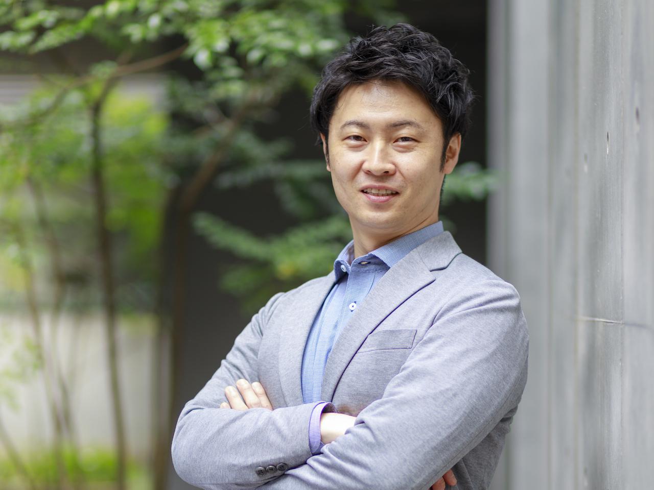 BtoBの営業からの転職者。某大手印刷会社で営業職をしていたが、会社の看板で仕事があるのは明らかで、「どこに行っても通用する実力を身に着けたい」と考え転職。営業もコンサルティングもクライアントとの対話から始まり、何を求められているのかを考えることは共通していると言う。