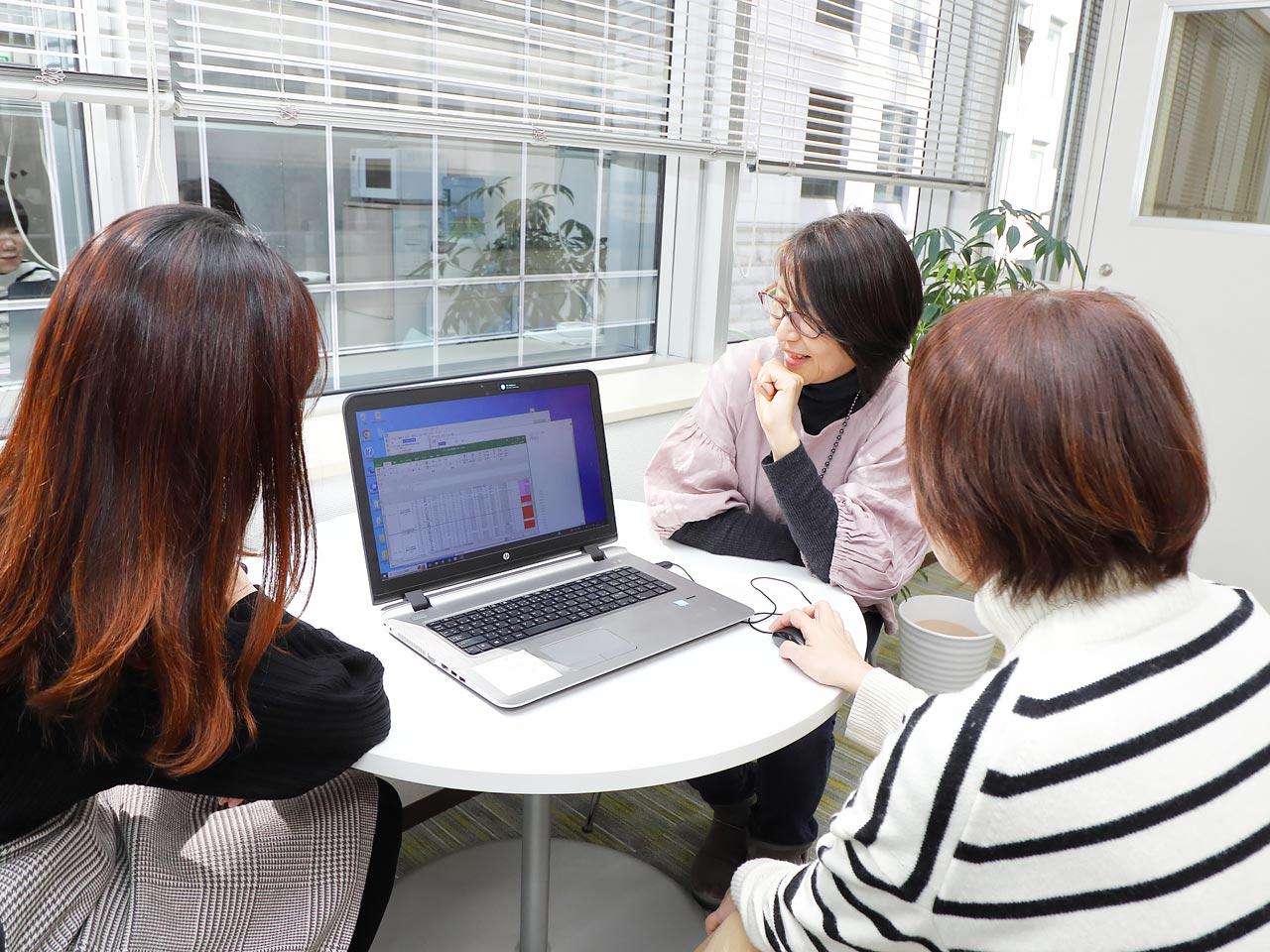 製品のライフサイクル全般の最適化を推進するPLM（Product Lifecycle Management）領域に強く、名だたる製造業やSIerなどのクライアントから頼りにされる存在だ。