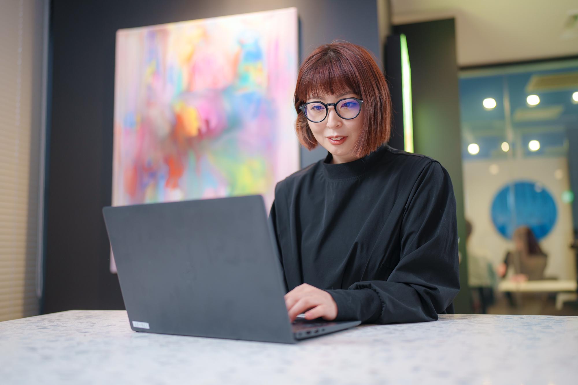 それぞれが「やりたいプロジェクト」に参画して経験を積み、市場価値を高めてほしいと考えている為、一次請け（プライム案件）を中心に多彩なプロジェクトを用意しています。