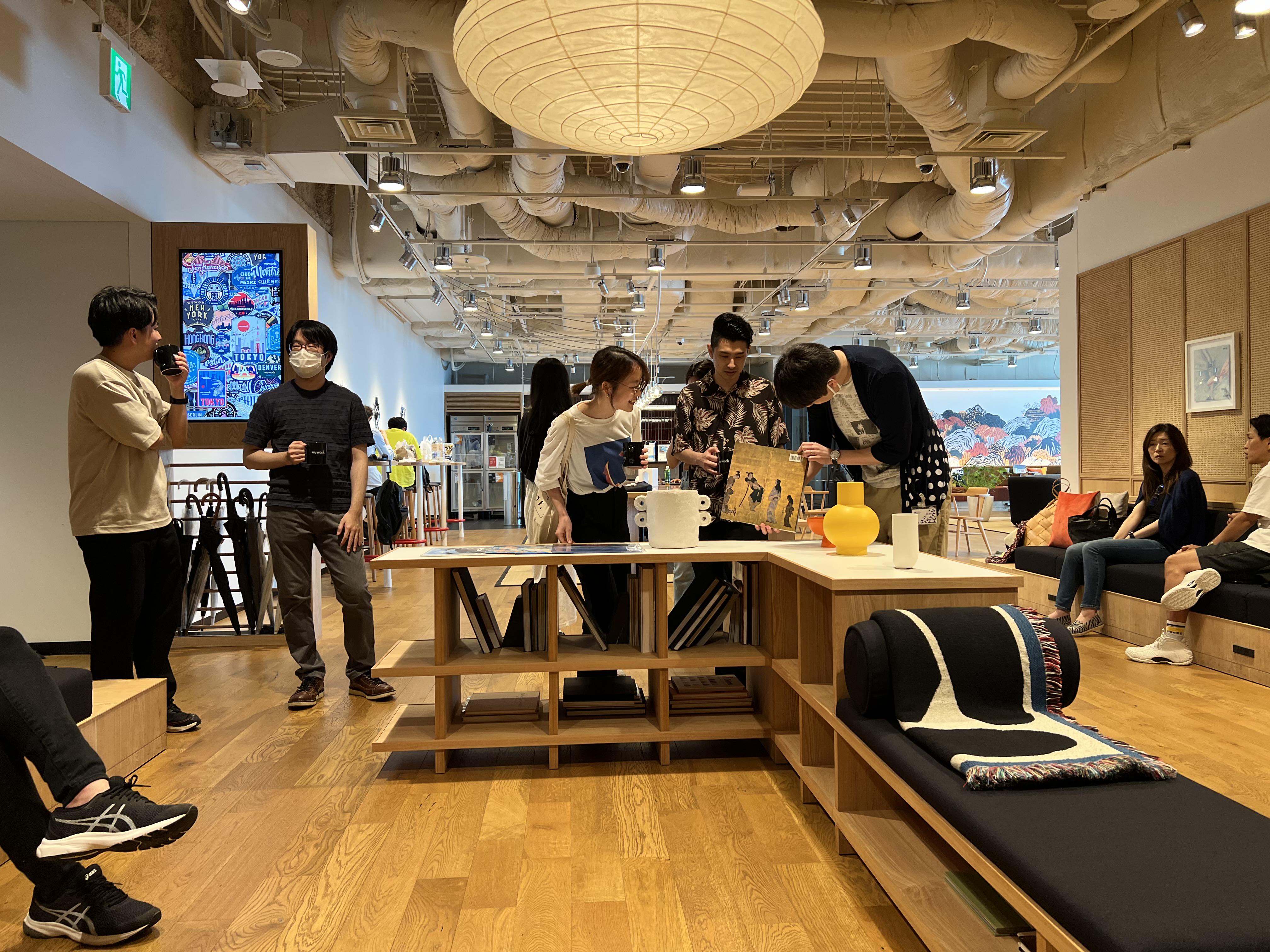 雑談も活発に行います